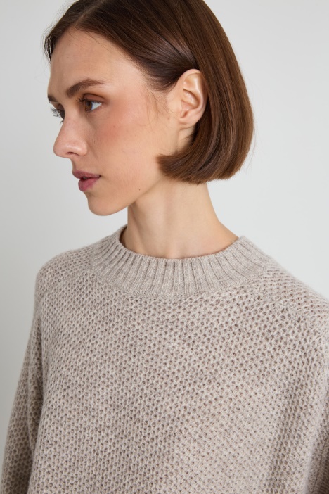 Maglia con maniche raglan