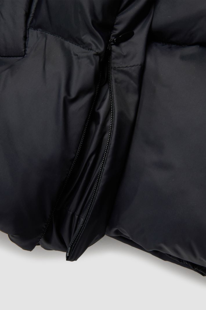 Cazadora acolchada clásico con capucha Intrend - 3