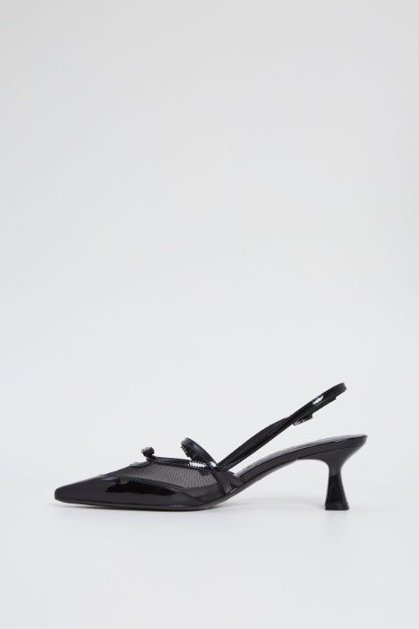 Slingback in vernice