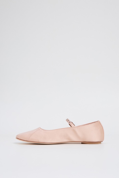 Ballerine in raso con cinturino
