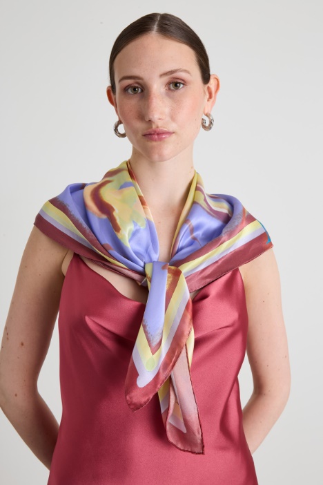 Pañuelo de raso de seda