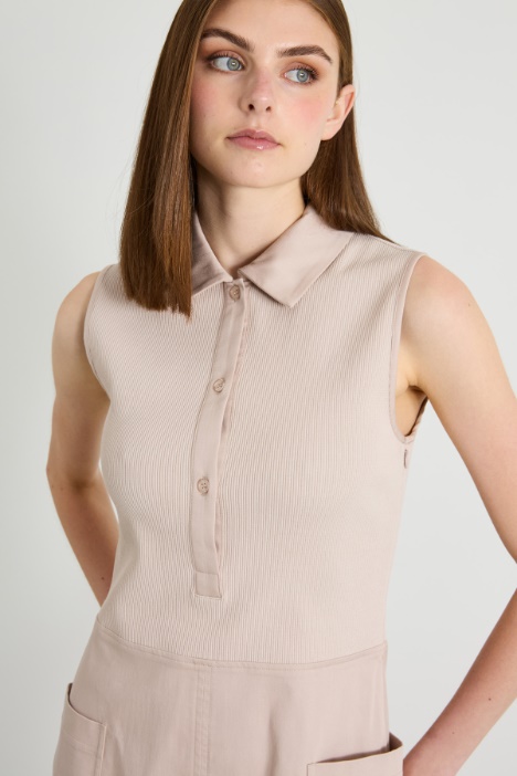 Abito in jersey e gabardina