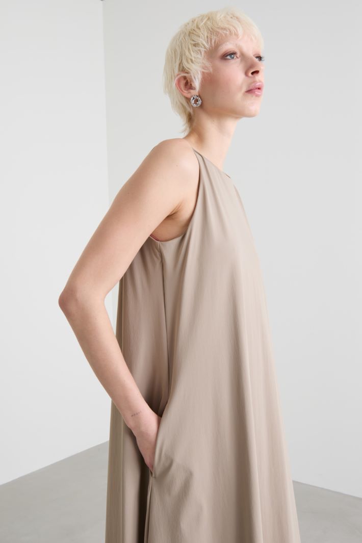 Technical jersey A-line dress Intrend - 4