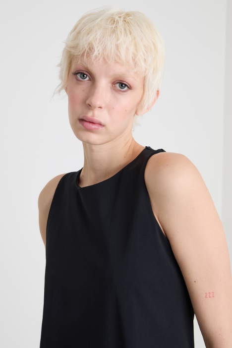 Abito svasato in jersey tecnico