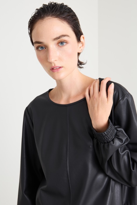 Abito corto in similpelle