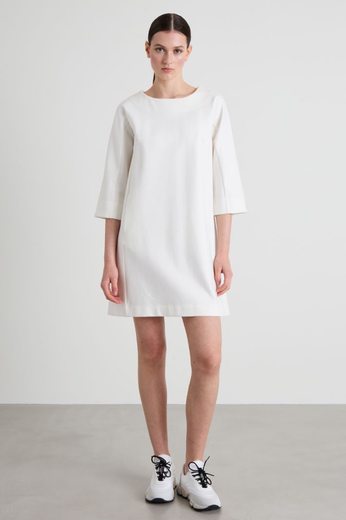 Short jersey dress Intrend - 2