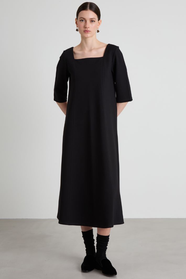 Dress with square neckline Intrend - 2