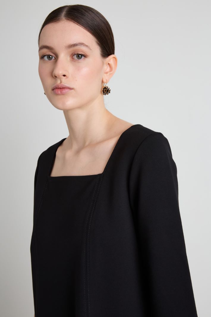 Dress with square neckline Intrend - 4