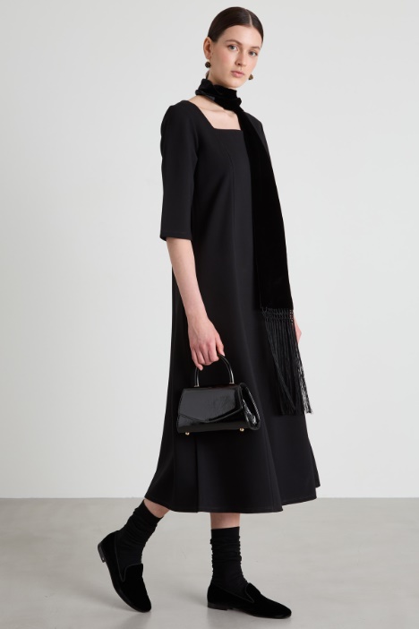 Dress with square neckline Intrend