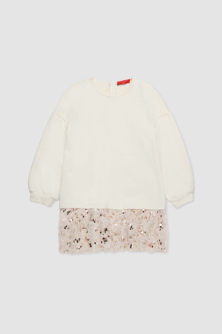 Dress with fringe and sequins Intrend