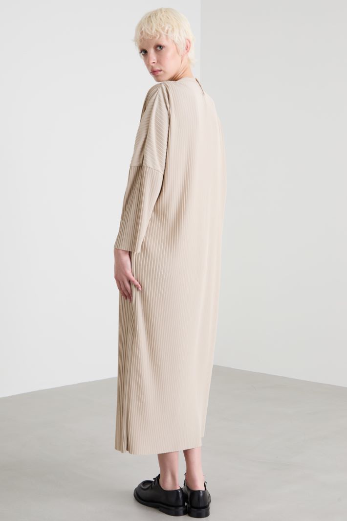 Pleated jersey dress Intrend - 3