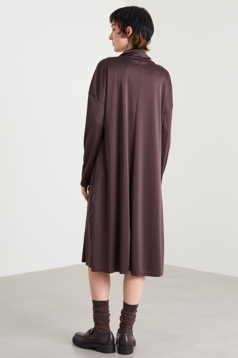 Abito in jersey fluido satin