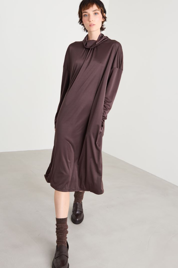 Fluid satin jersey dress Intrend - 2