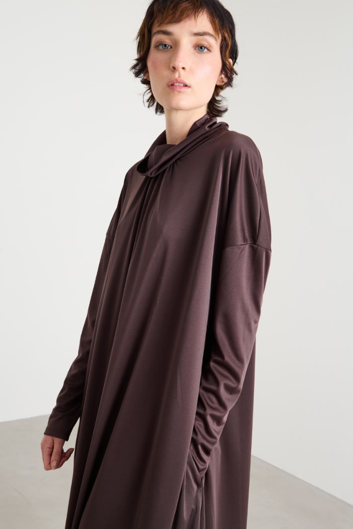 Fluid satin jersey dress Intrend - 4