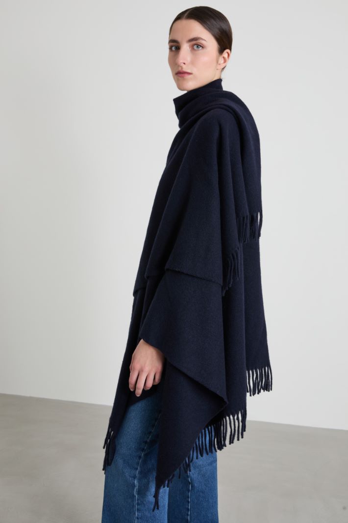 Wool poncho Intrend