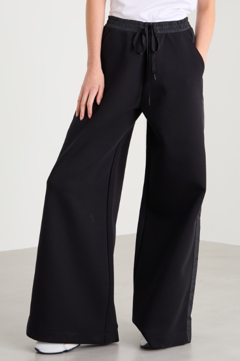 Pantaloni in jersey compatto