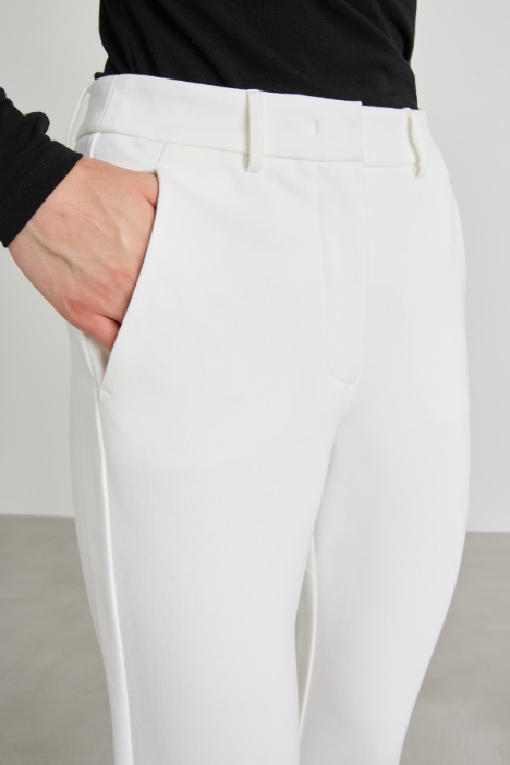 Pantalones rectos de punto