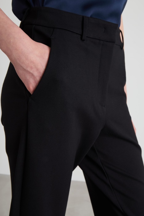 Pantaloni dritti in jersey