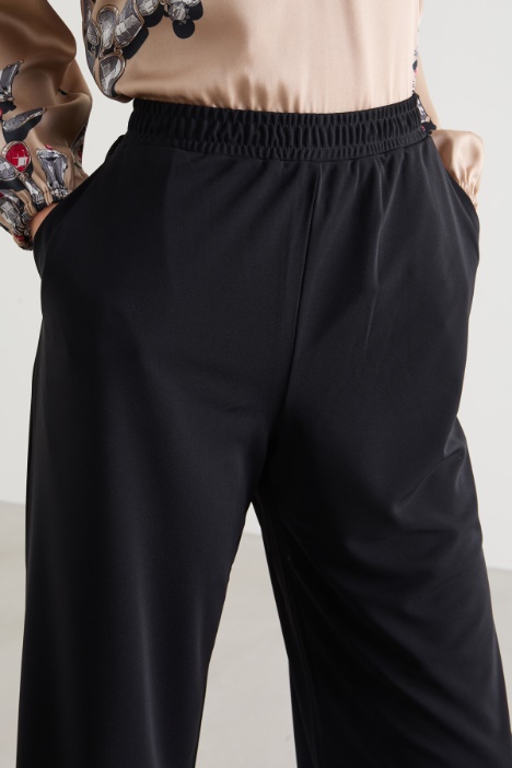 Pantaloni in jersey crépe