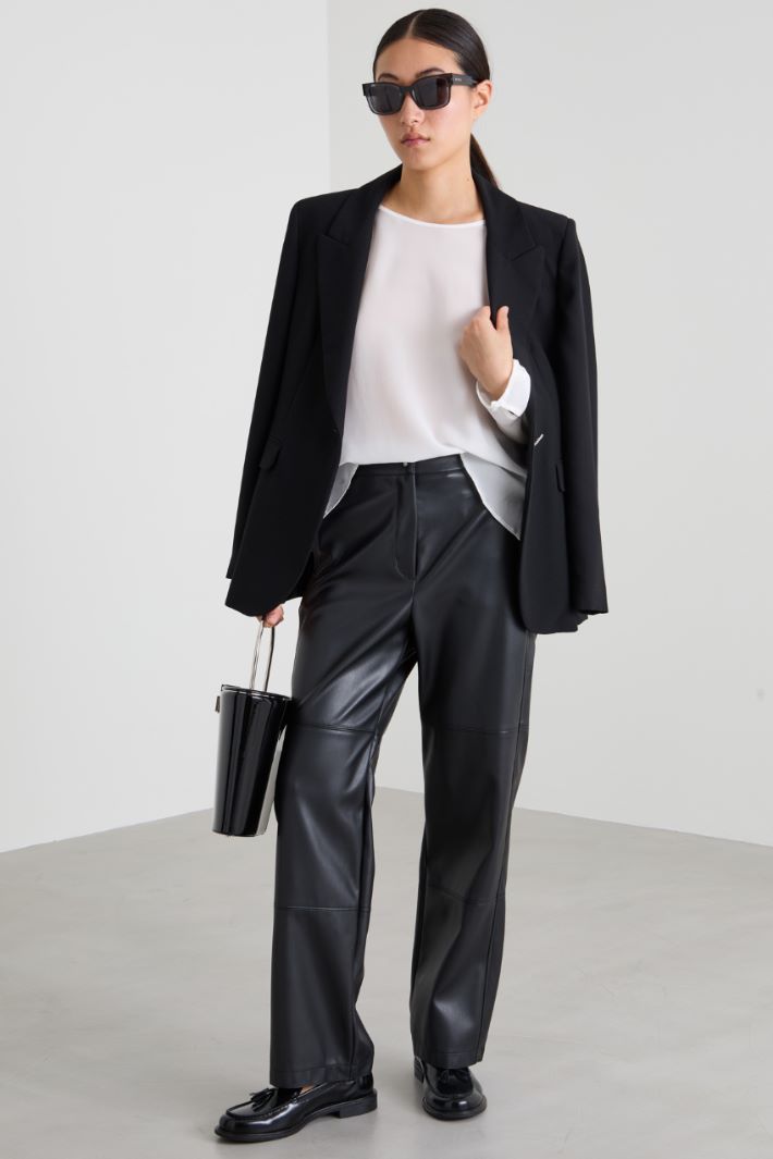 Pantaloni flare in similpelle Intrend