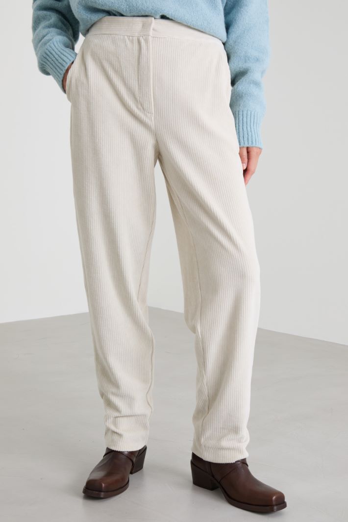Pantaloni in velluto a coste Intrend - 2
