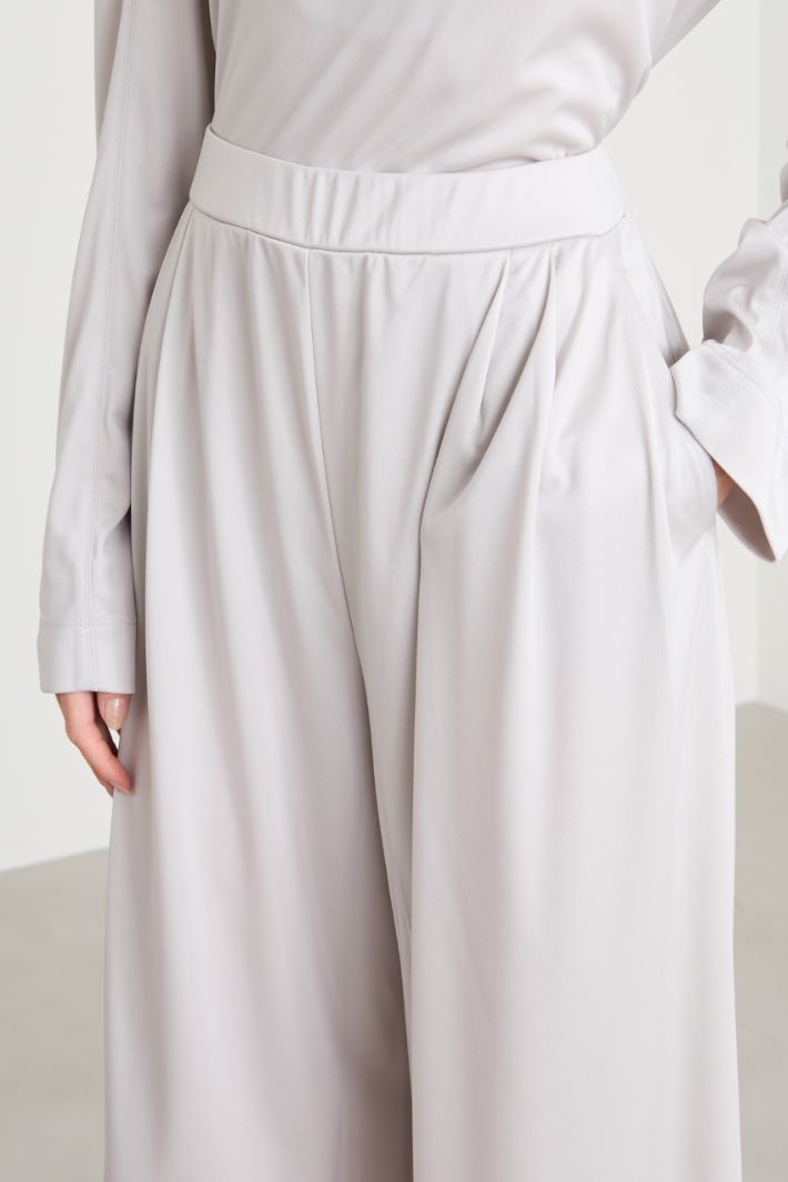 Pantaloni in jersey fluido satin Intrend - 4