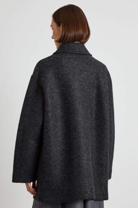Cappotto di lana effetto feltro