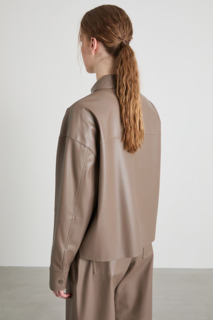 Giacca a camicia in similpelle