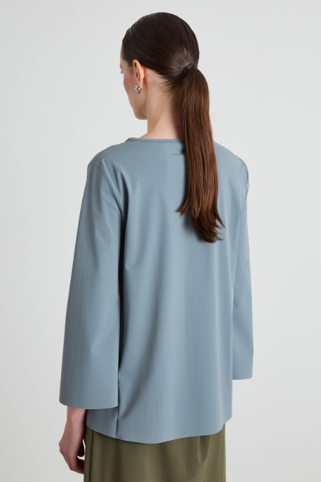 Blusa svasata in jersey tecnico