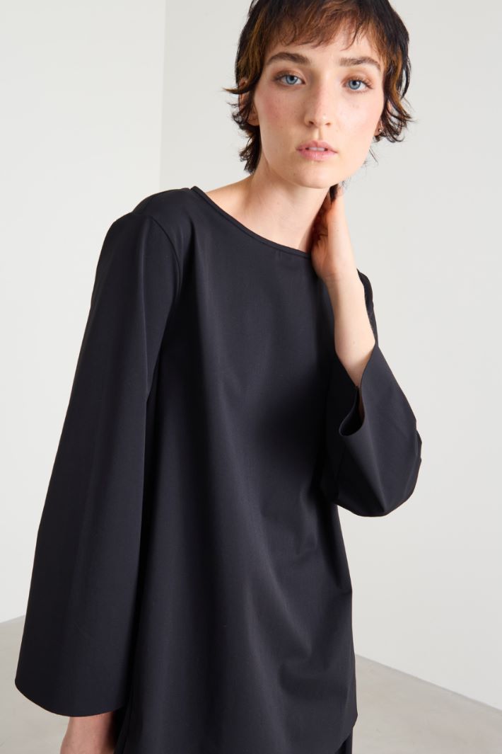 Technical jersey flared blouse Intrend - 4