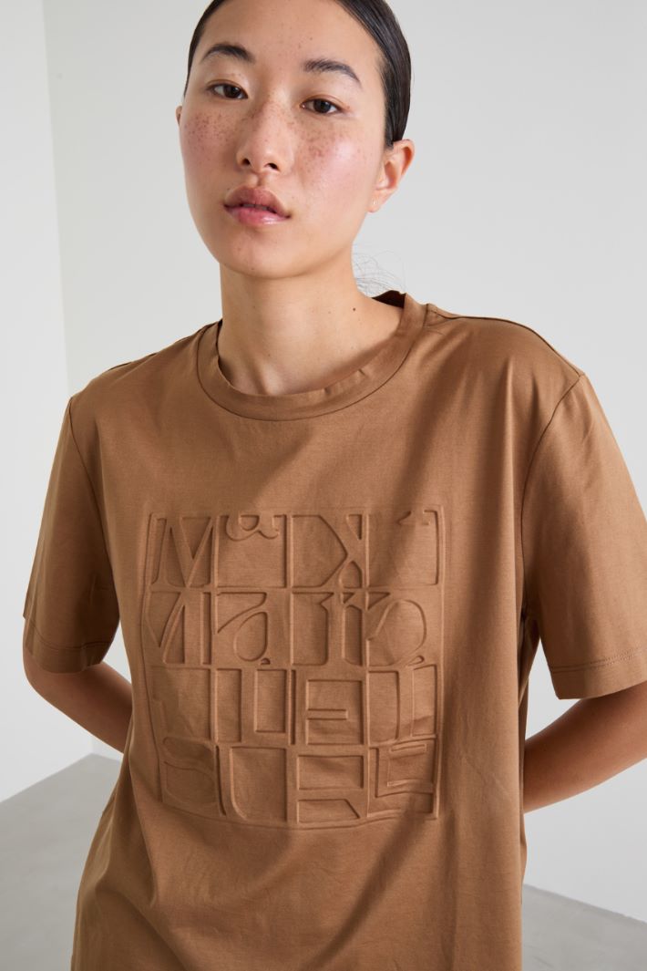 T-shirt con stampa tridimensionale Intrend - 4