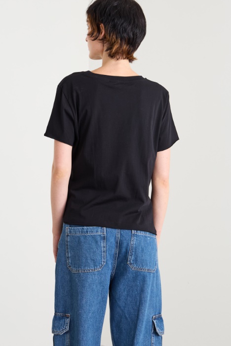 T-shirt con drappeggio