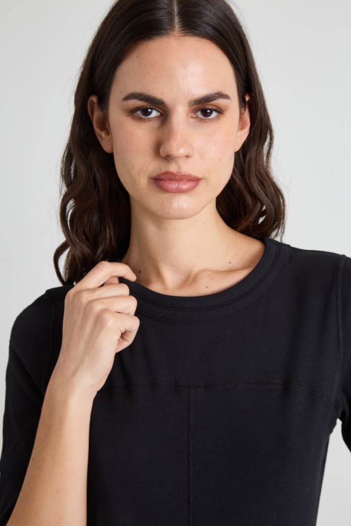 T-shirt in cotone a costine Intrend - 4