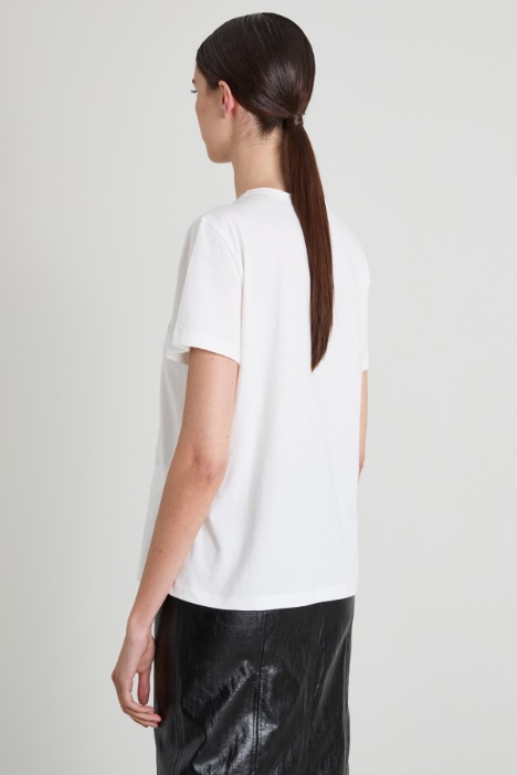 T-shirt con ricami bijoux