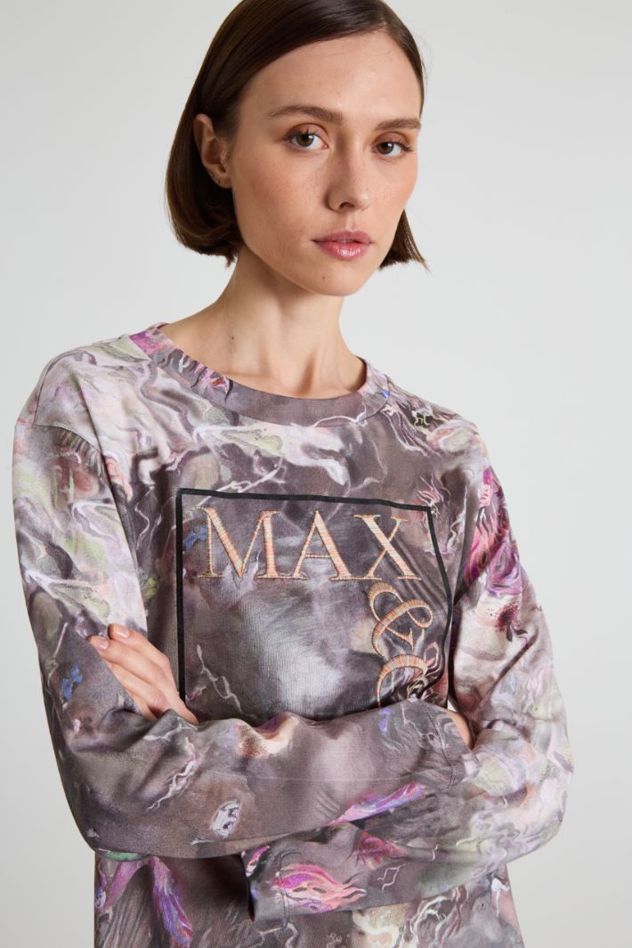 Camiseta con bordado Intrend - 4