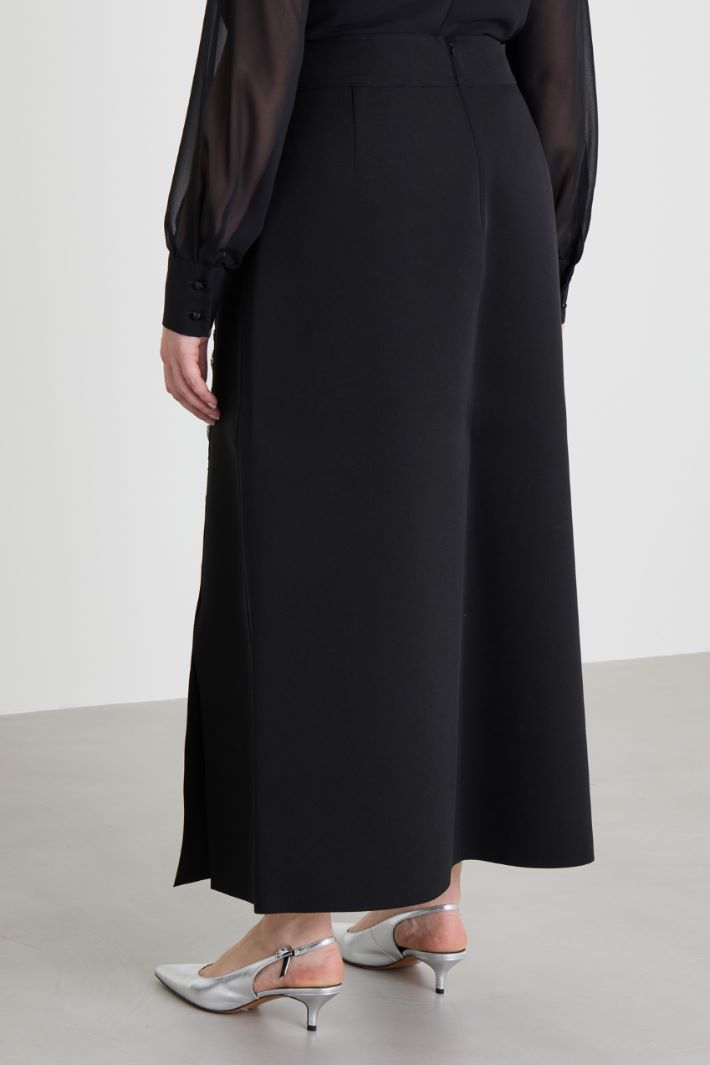 Skirt with embroidered stones Intrend - 3