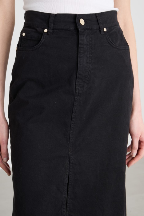 Gonna a tubino in drill