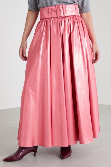 Gonna laminata con cintura