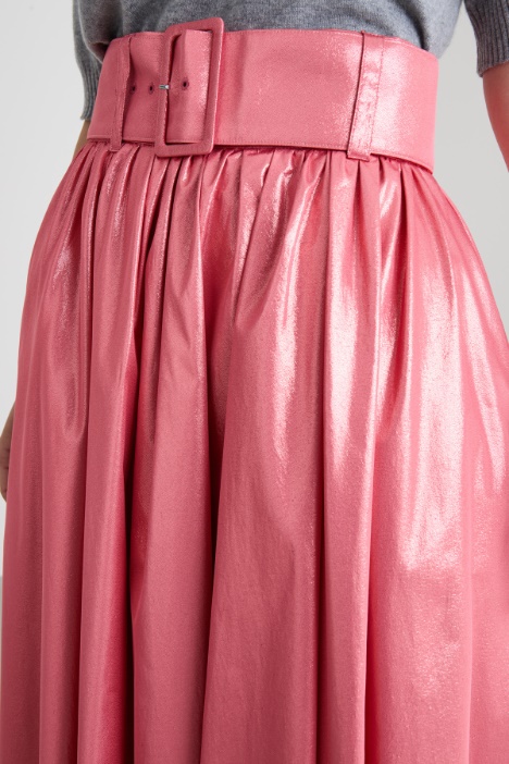 Gonna laminata con cintura