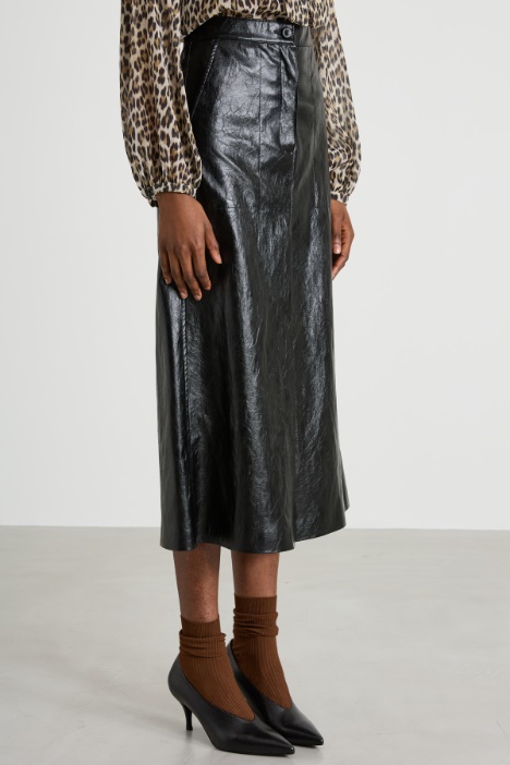Falda de piel sintética de corte A