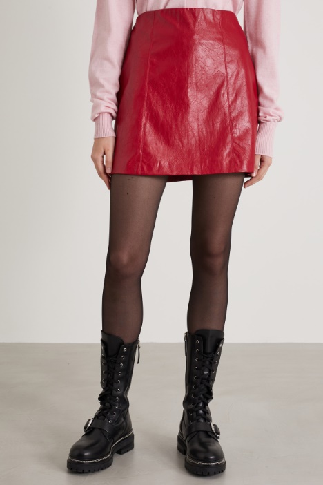 Falda de piel sintética de corte A