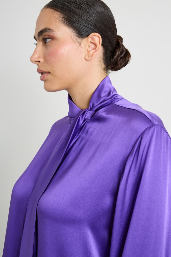 Camicia in raso di seta Intrend - 4