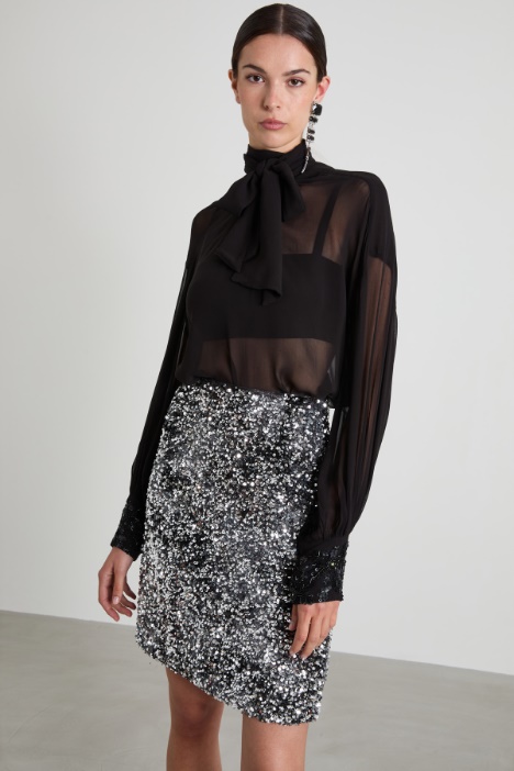 Blusa con polsini ricamati Intrend