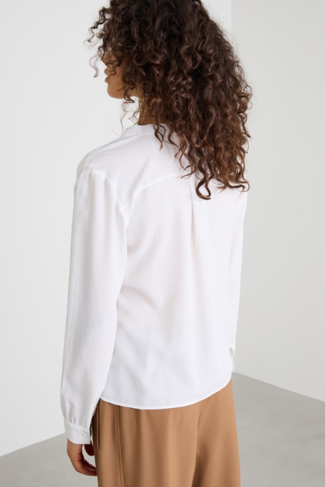 Blusa in misto seta