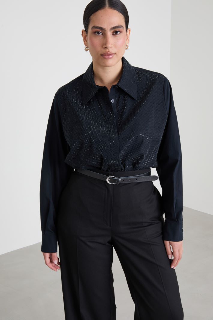Poplin shirt with rhinestones Intrend