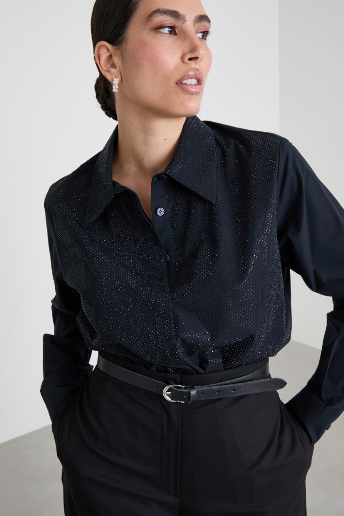 Poplin shirt with rhinestones Intrend - 4