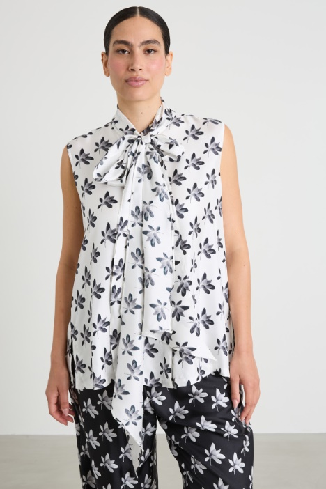 Silk twill blouse Intrend