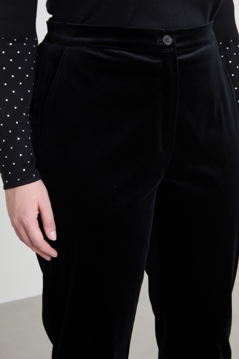 Pantaloni in velluto con spacchi