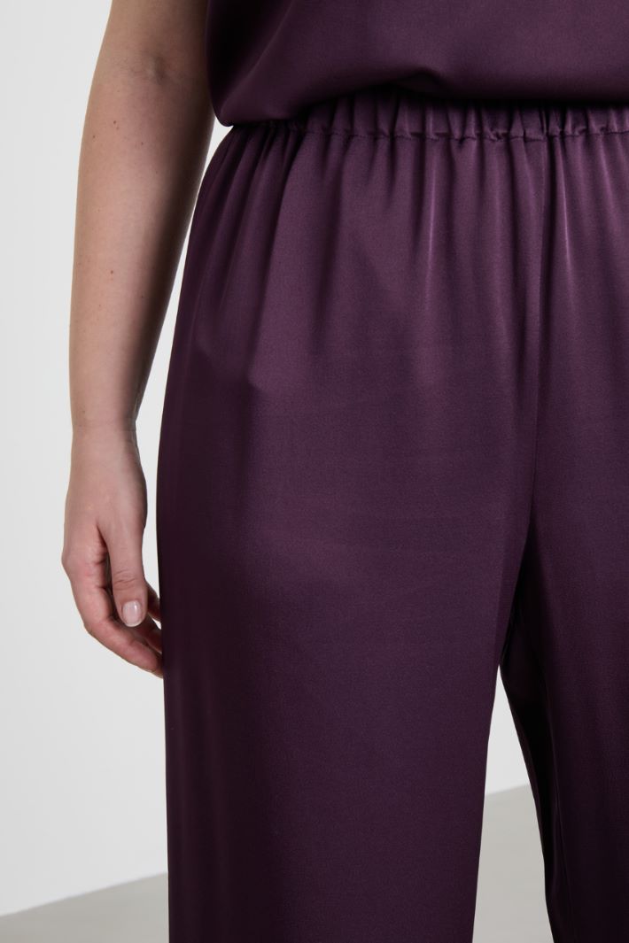 Shiny envers satin trousers Intrend - 4