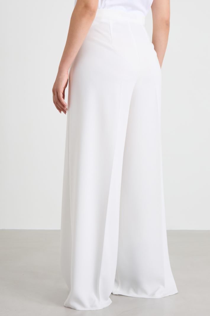 Pantalones de cady con pinzas Intrend - 3